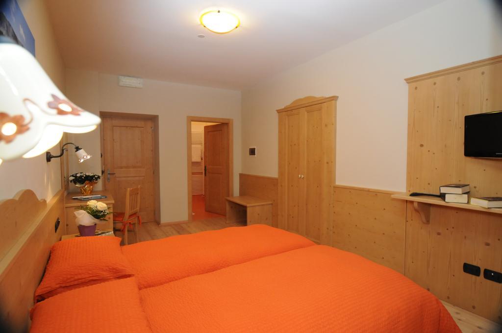 Villa Agritur Primo Sole Cles Zimmer foto